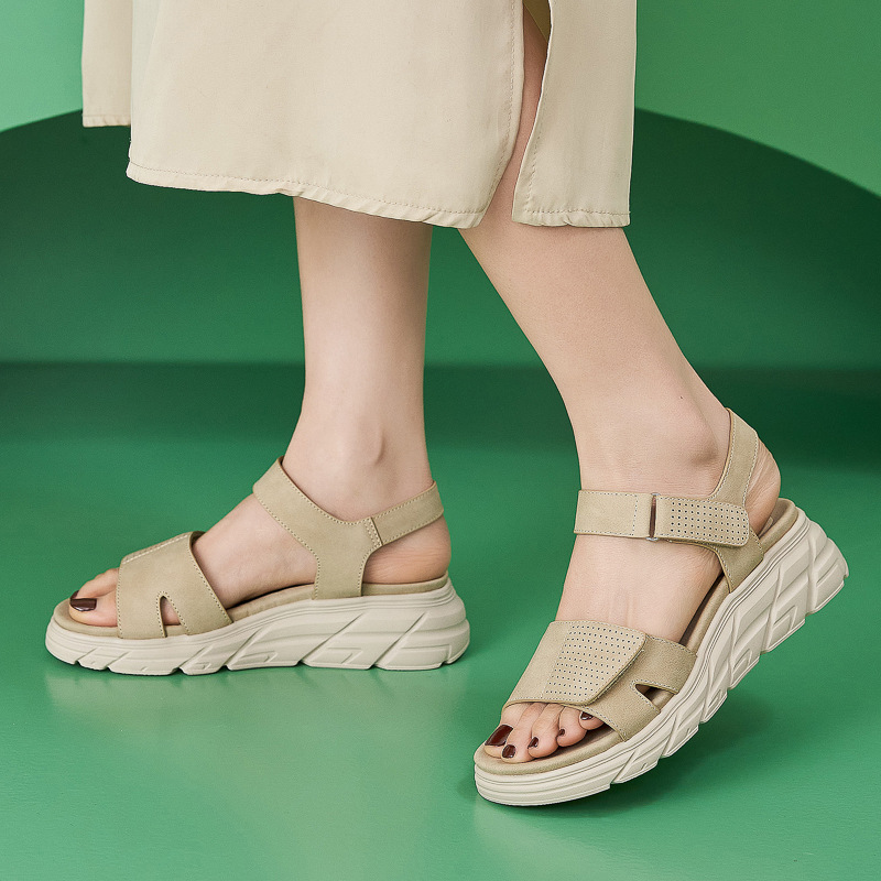 ฤดูร้อนแฟชั่นผู้หญิงสบายแพลตฟอ - Sandals บทวิจารณ์และราคา